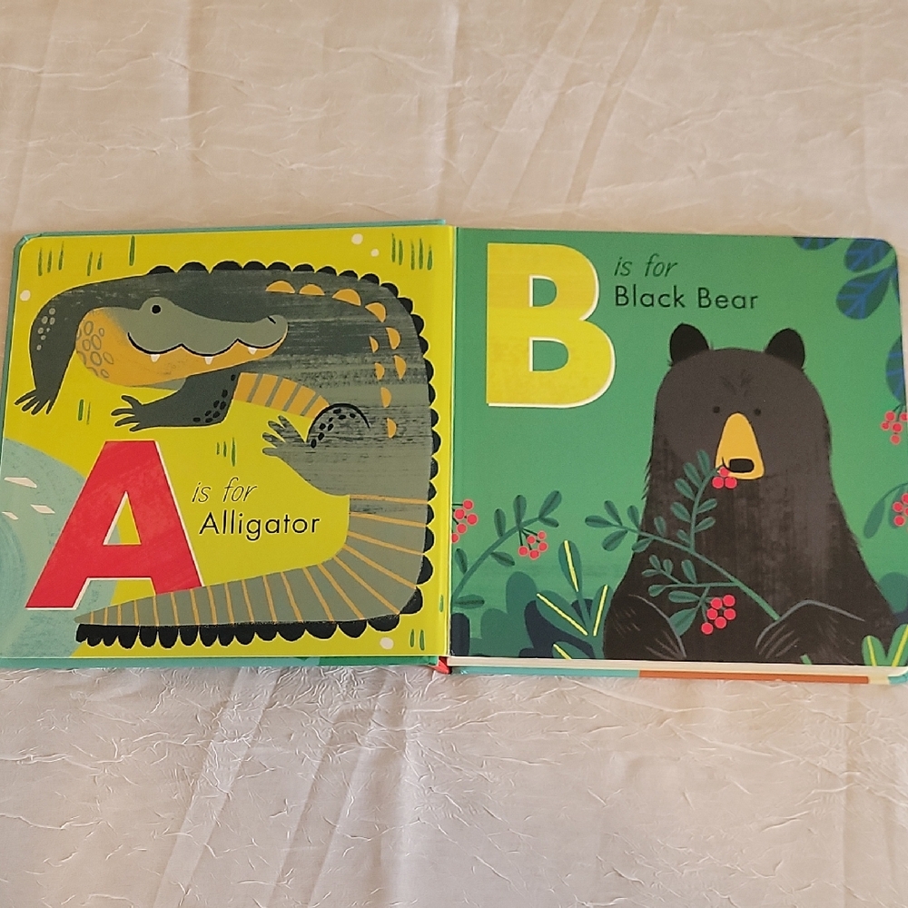Kids book Animals from A to Z Book - Picture 4 of 16